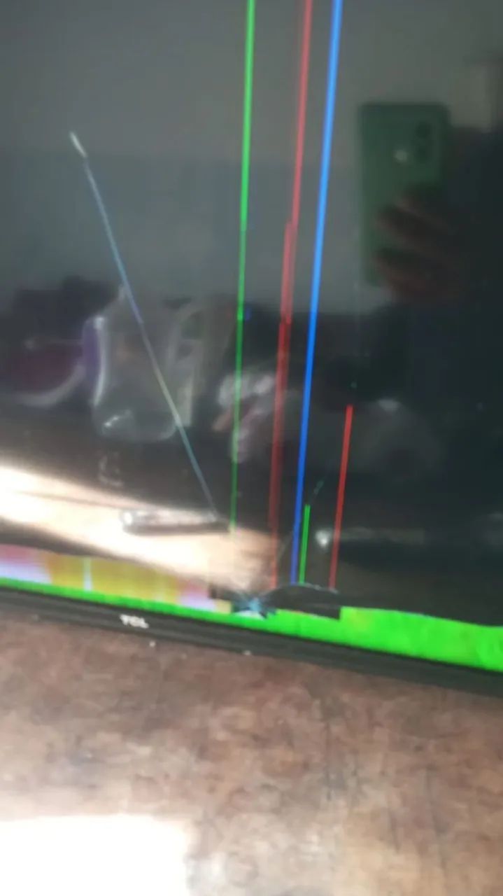 Vendo Tv Philips LED 39 polegadas  - Foto 2