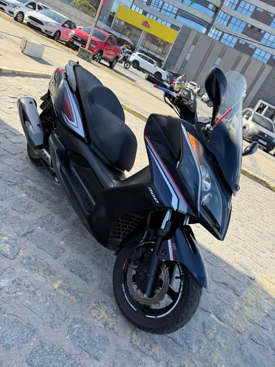 Kymco Downtown 300i  2018 Automática - Foto 2