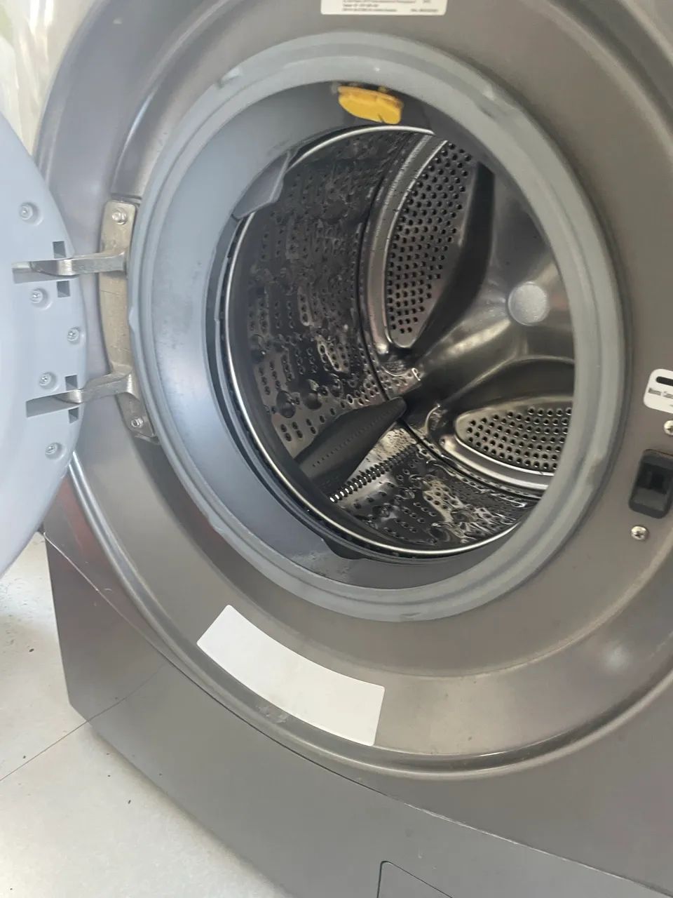 lava e seca da LG da linha Inverter Direct Drive 8,5 kg - Foto 4