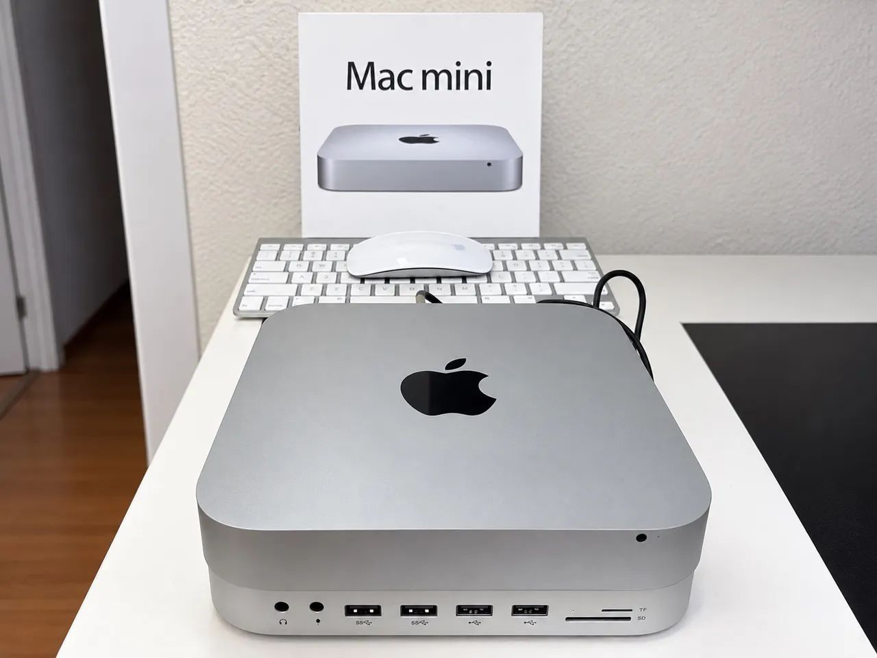 Mac Mini i7 16 GB | SSD + HD 1 TB | Teclado, mouse e base