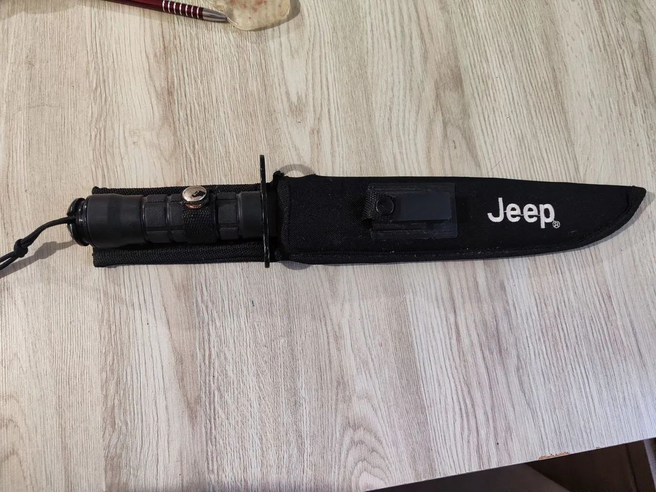Faca tatica JEEP