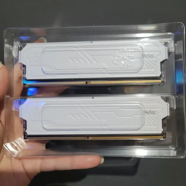 Memória RAM DDR4 8GB x 2 - Nova - Foto 2