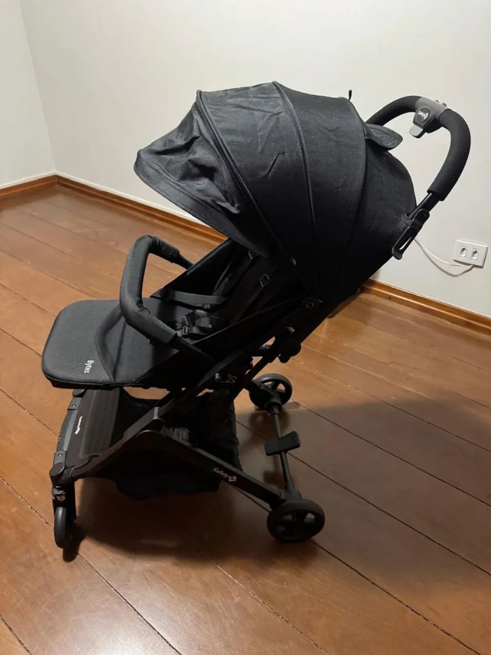 Carrinho de passeio safety Bytes - Foto 2