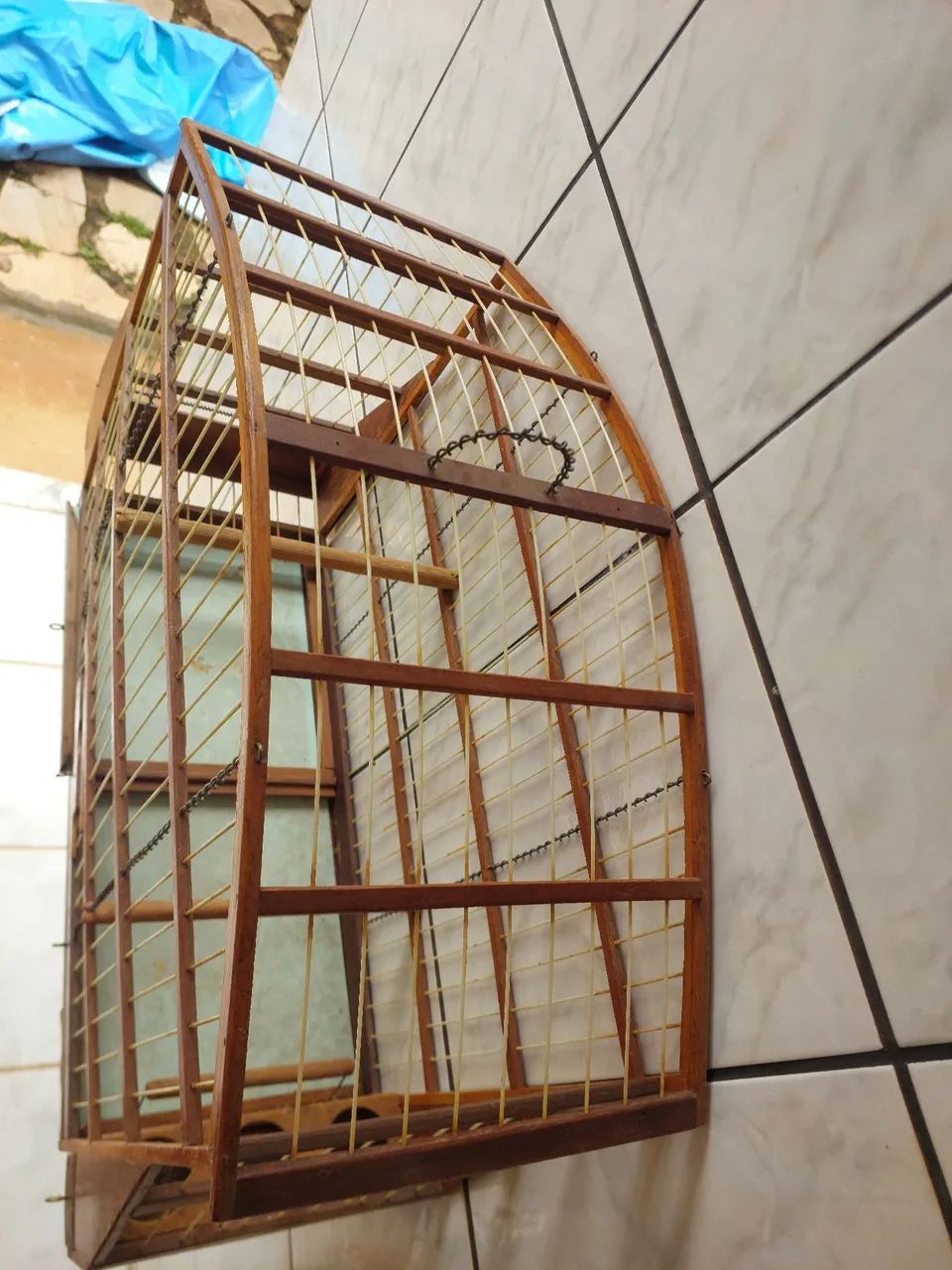 GAIOLA GRANDE PASSARINHO LUXO COM 3 PORTAS - Foto 4