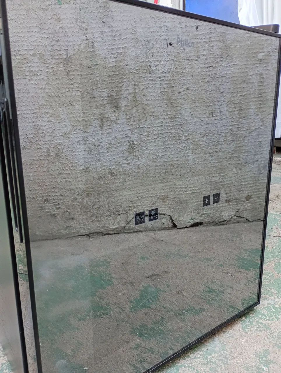 Gabinete Adega Philco PH16E 