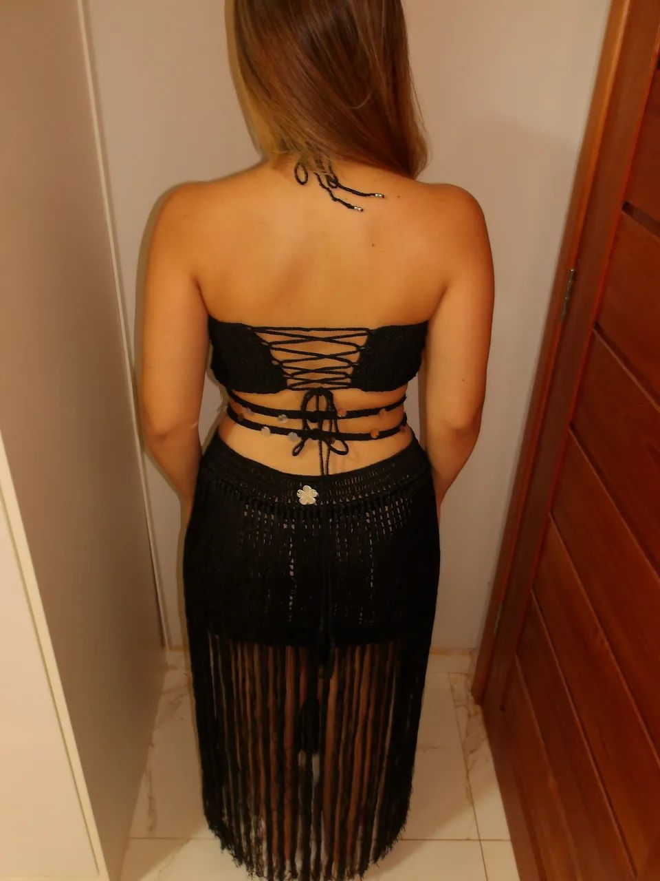 Vestido em crochê com franjas