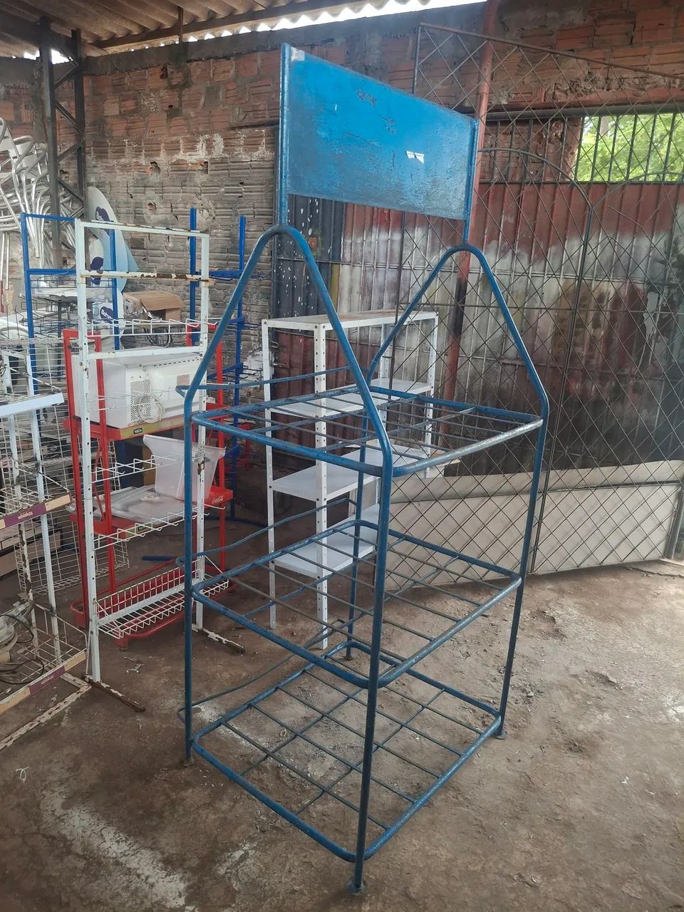 200$ expositor para garrafão de água . - Foto 3