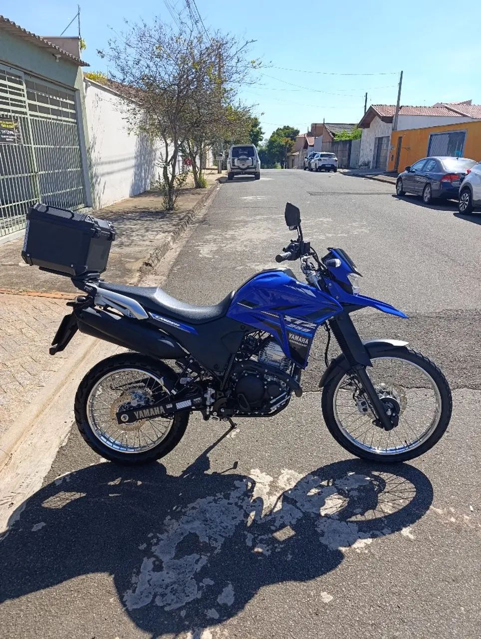 Vendo Lander 24/24 baixo km - Foto 2
