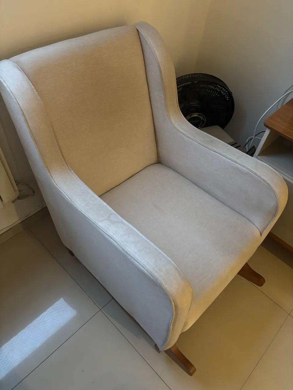 Poltrona de amamentação 