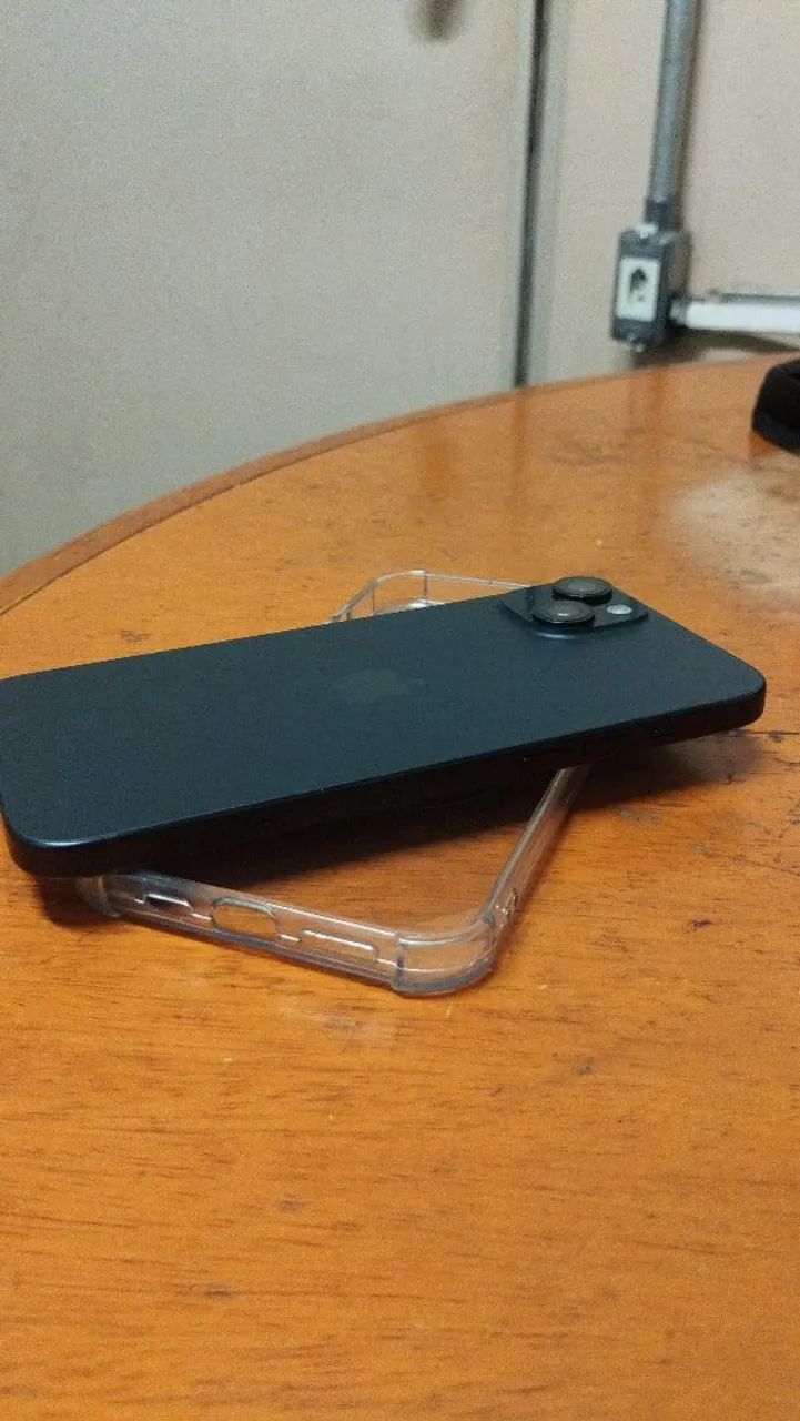iPhone 15 plus - 128GB - Foto 2