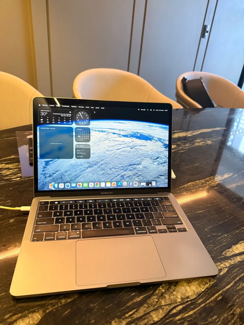 Macbook Pro 2020 i5 - Foto 2