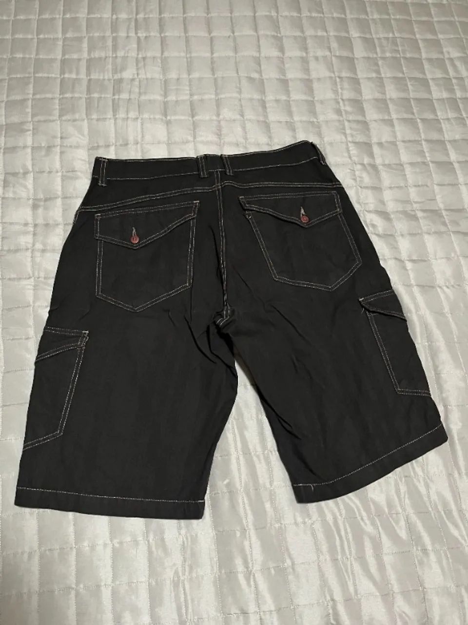 Vendo bermuda marrom - Foto 2