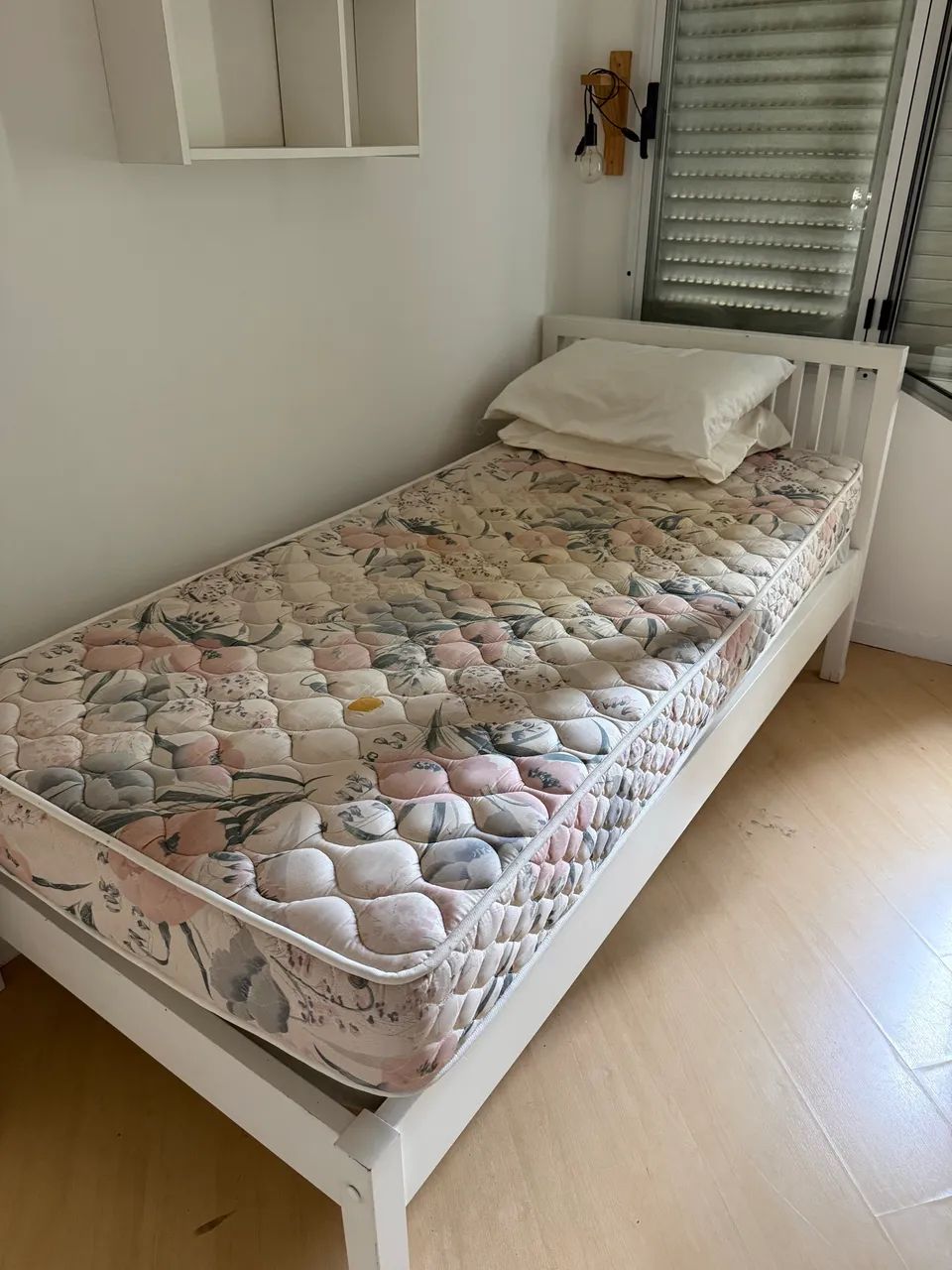 Cama solteiro + colchão