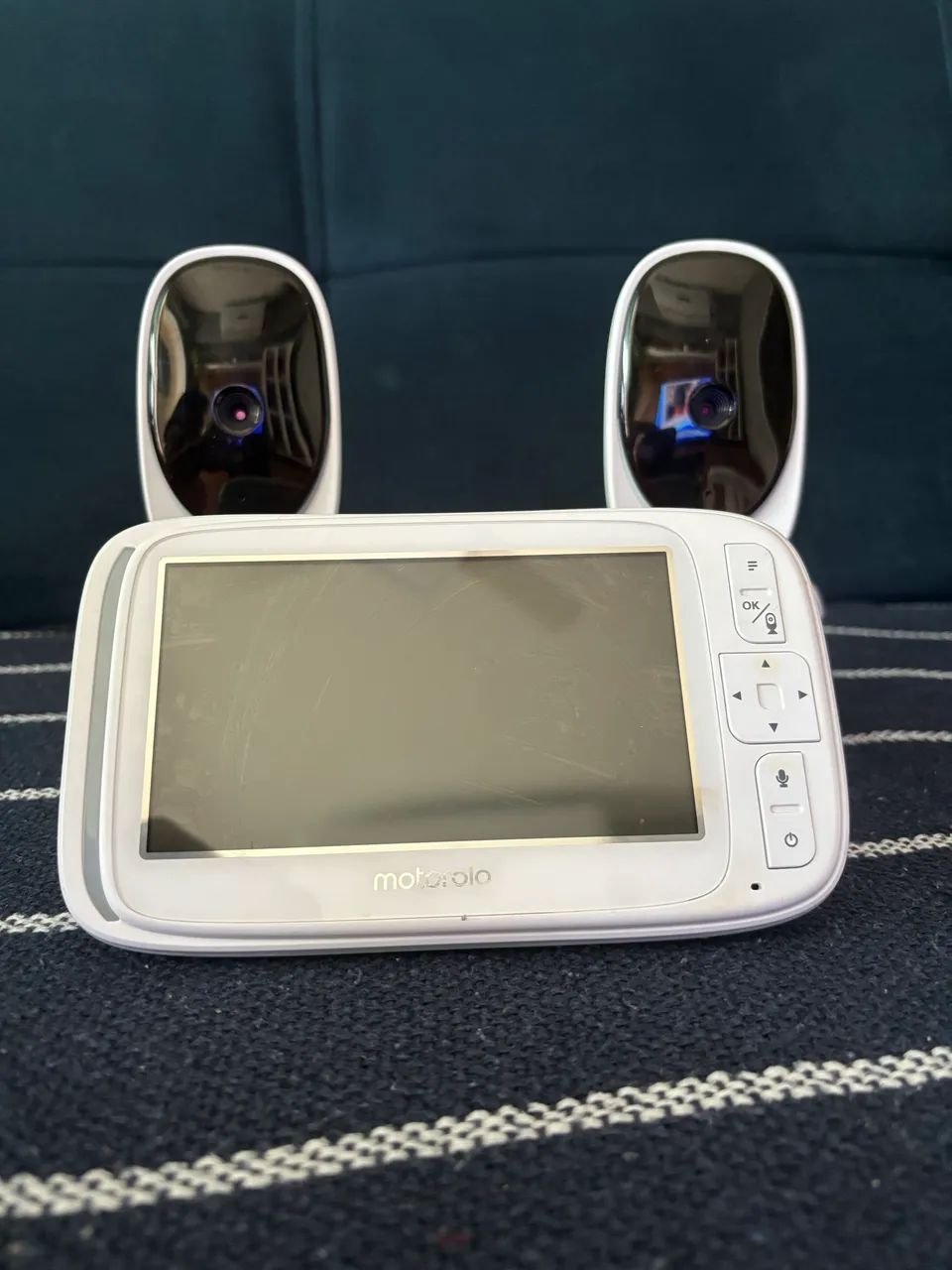 Babá Eletrônica Motorola com duas câmeras  - Foto 2