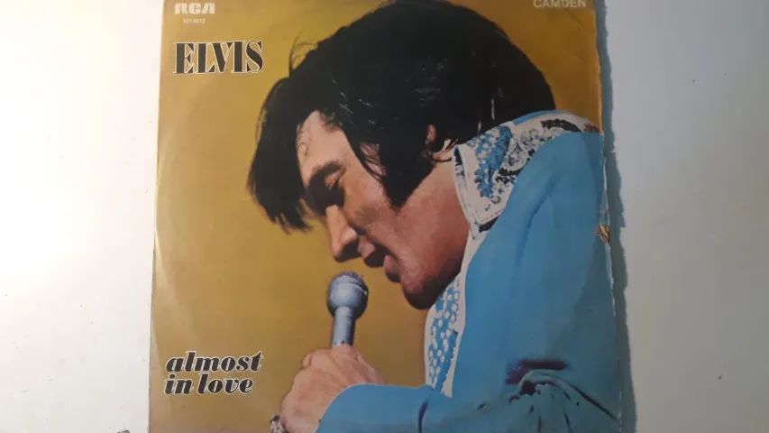 Elvis Presley Almost In Love Vinil / LP