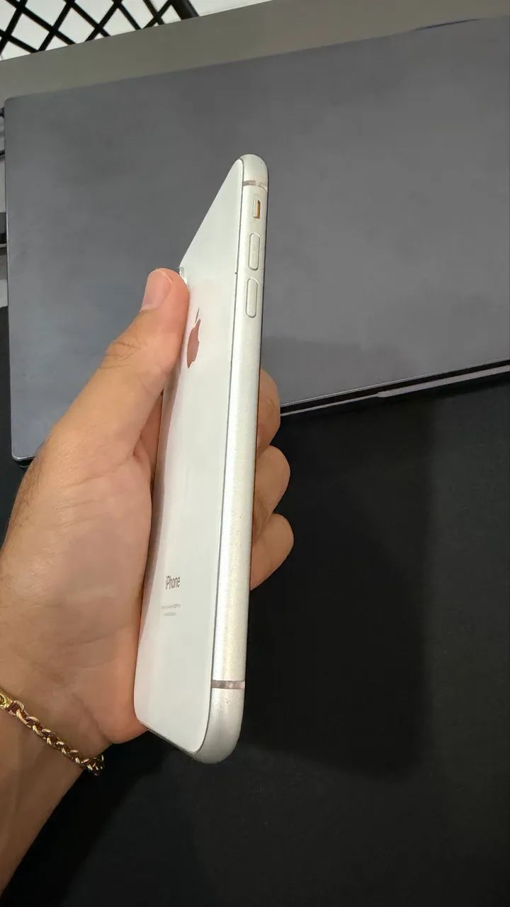 Iphone XR todo original - Foto 5