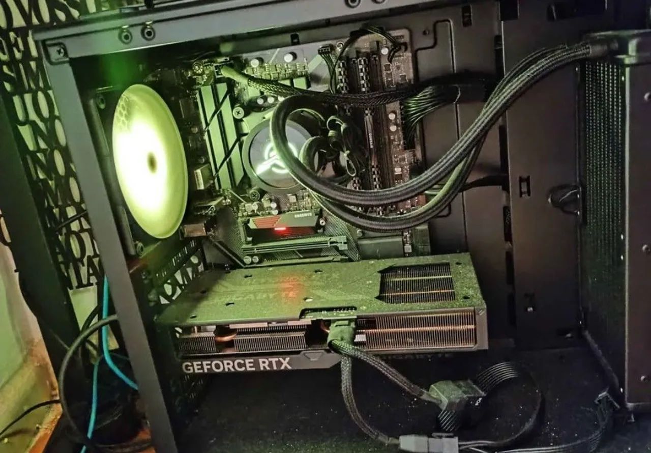 GeForce 4070 RTX Super 12gb 