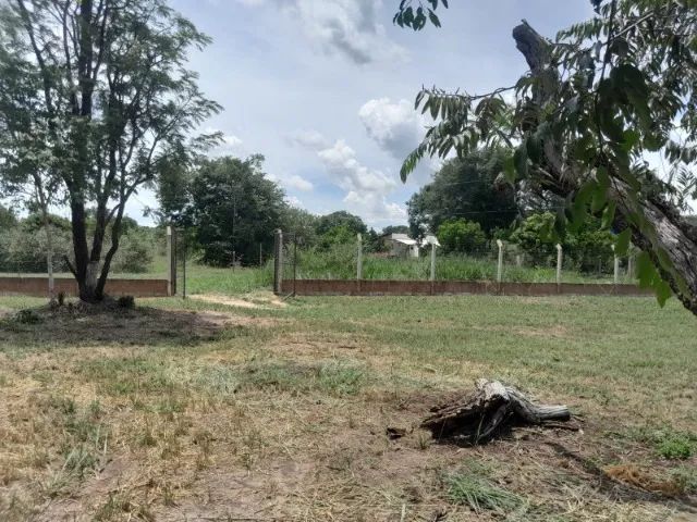 Alugo A = 2.436 m² >> Chácara das mansões