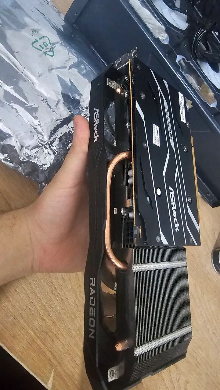 RX 6600 -AsRock - Foto 3