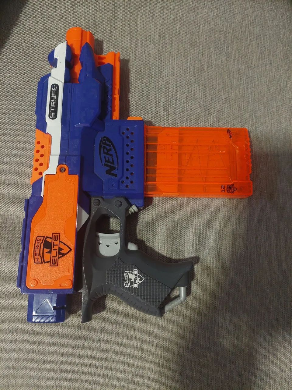 Nerf N-stryke elite stryfe automatica  - Foto 5
