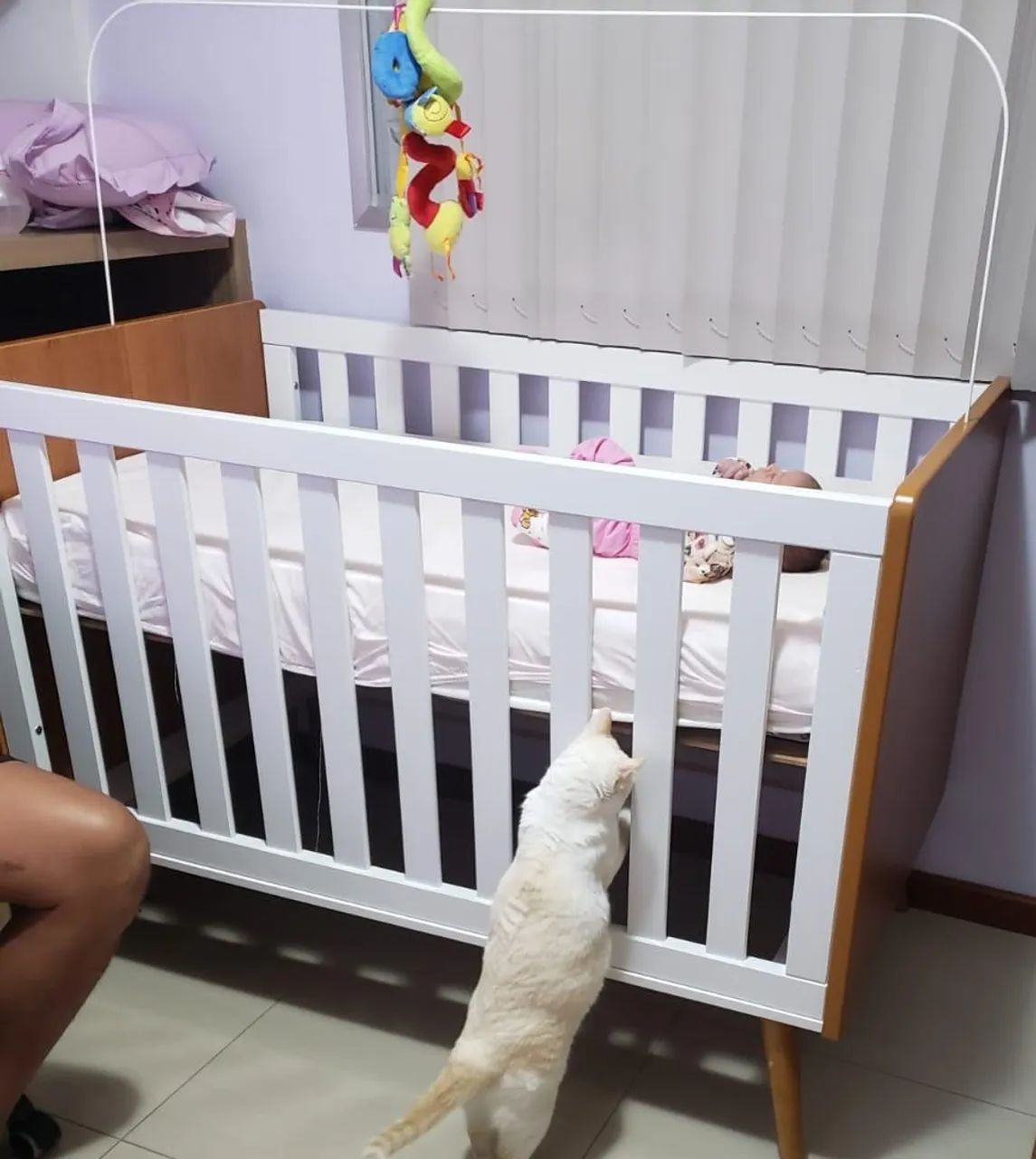 Berço de bebê mini cama