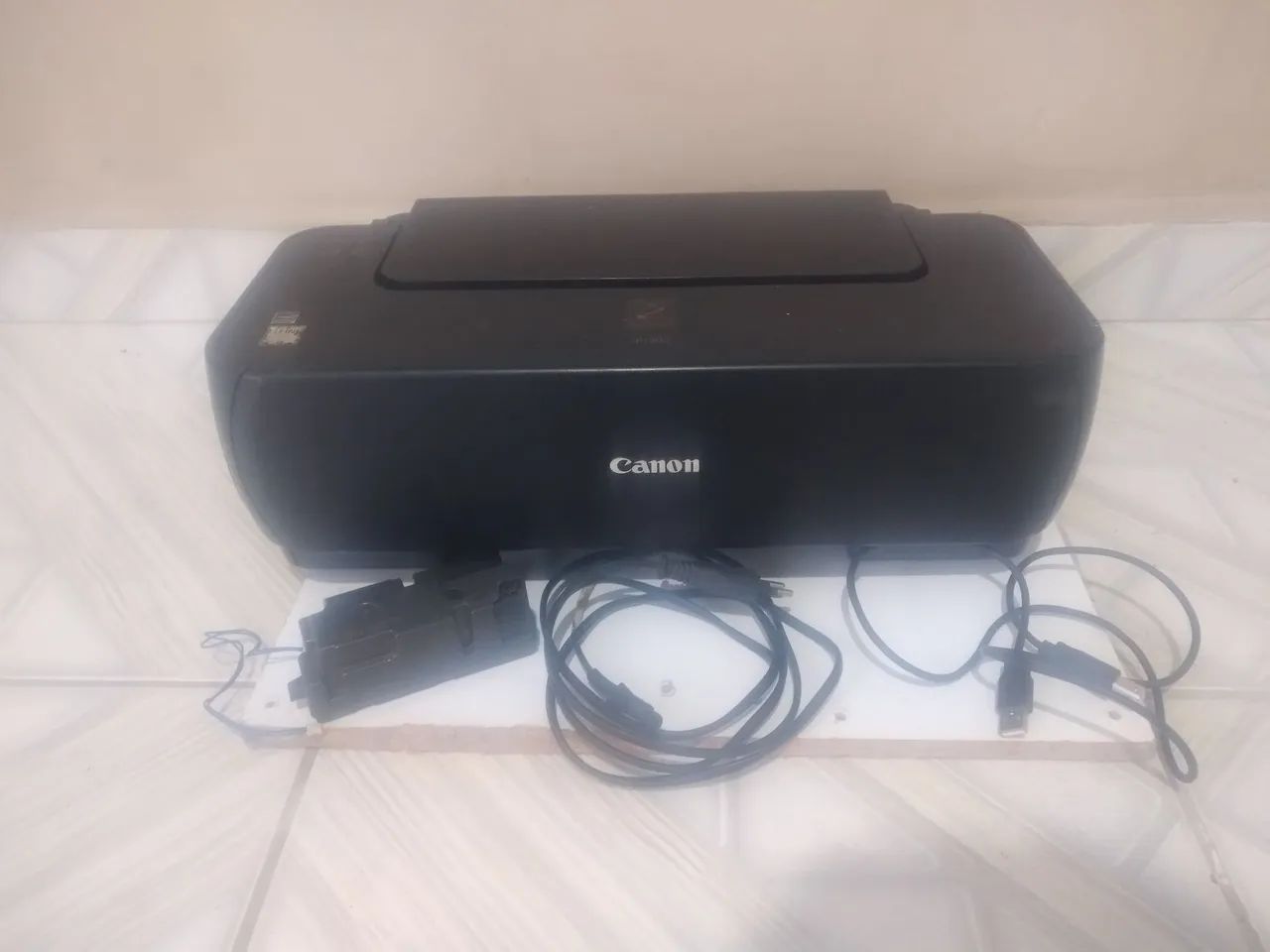 Impressora canon ip1900 (funcionando) vai com os cabos 