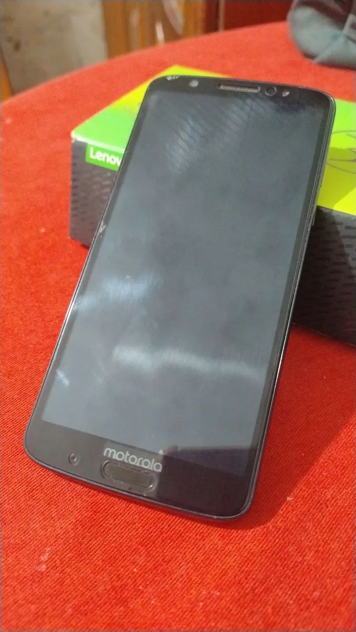 Moto G6 Plus