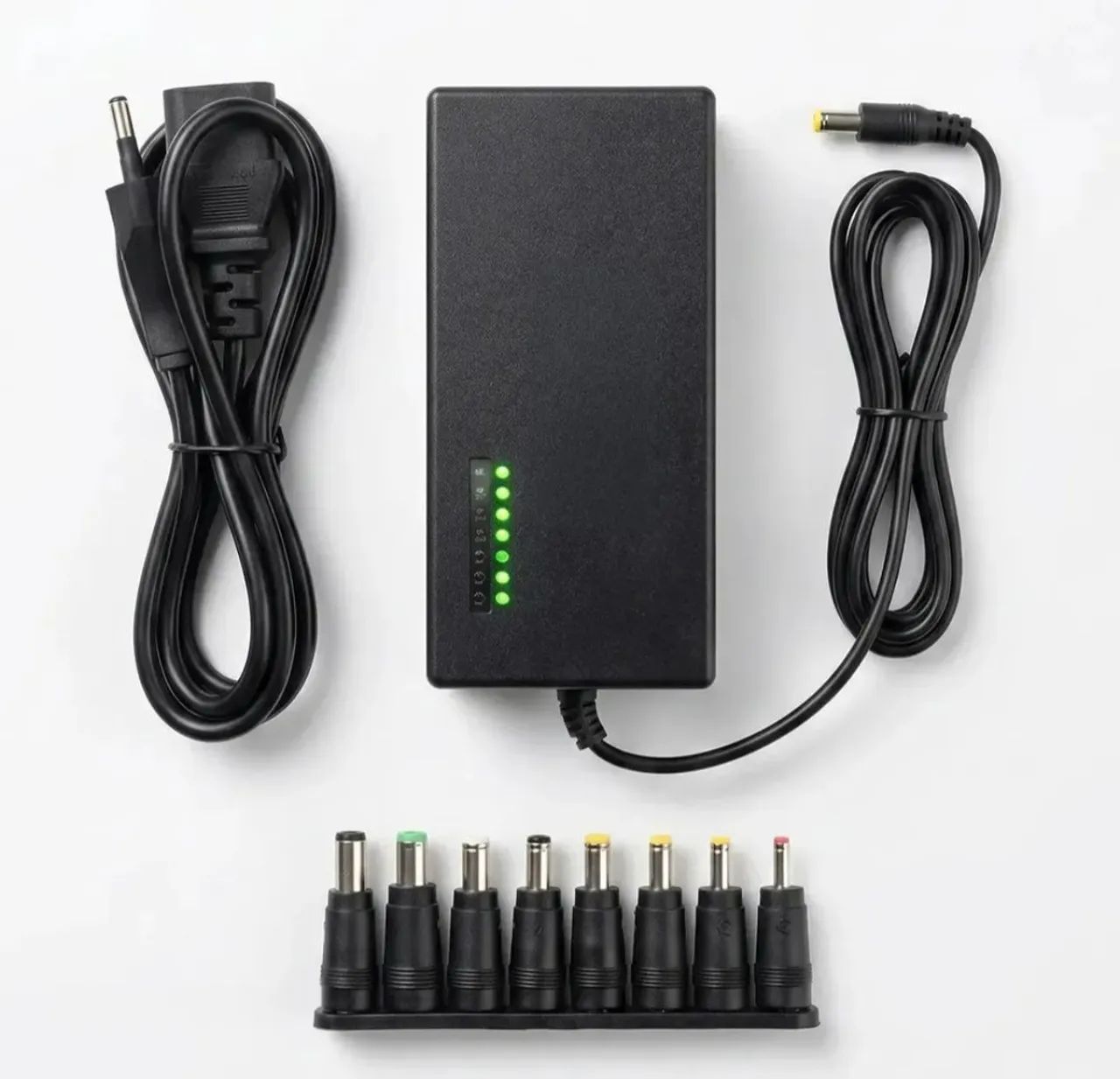 Carregador universal para notebook