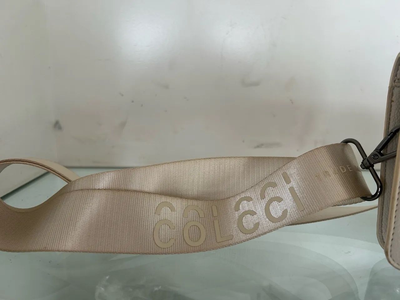 ? Bolsa Colcci com Alça - off-white  - Foto 3