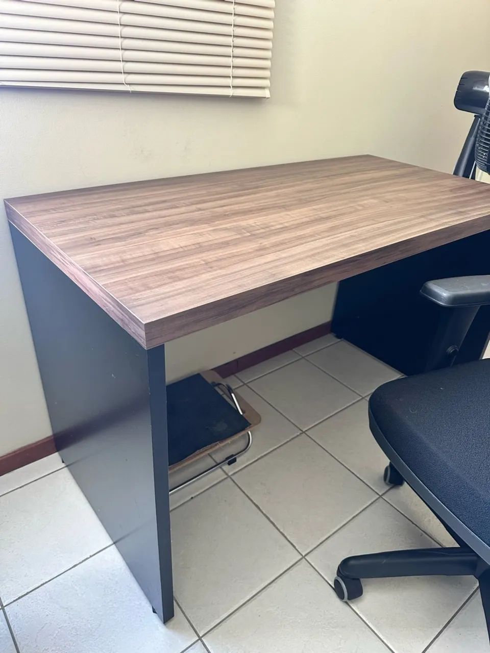 Mesa de Escritório/Home Office em MDF 1,20 m