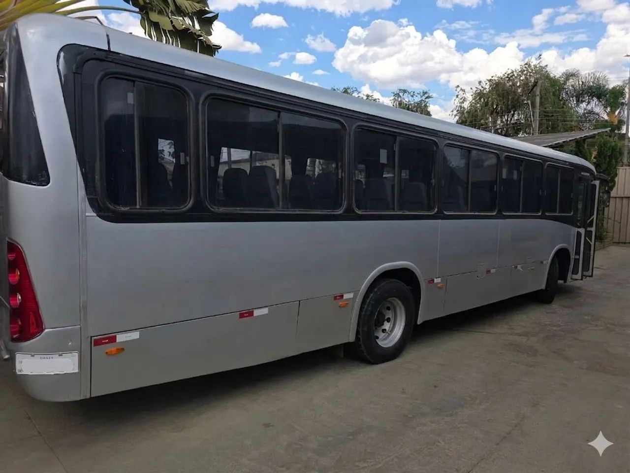 Onibus Rod Mercedes s/ ar ano 14/15 - Foto 3