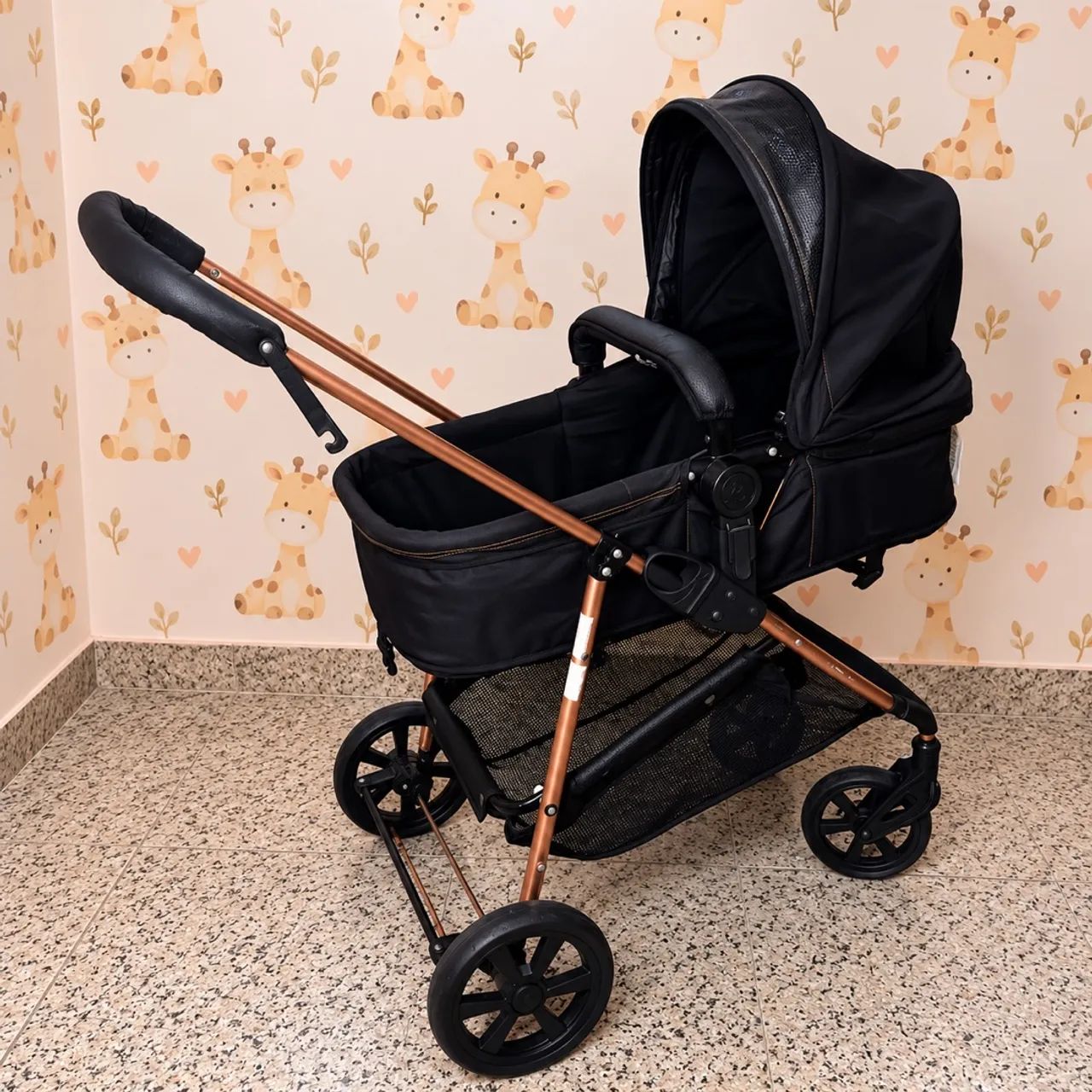 Kit carrinho Moisés e bebê conforto  - Foto 5