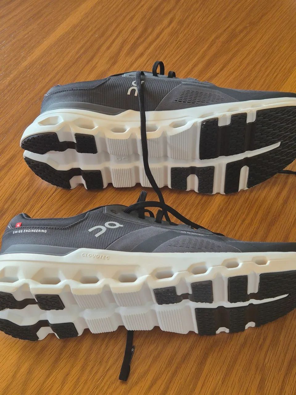 Tenis ON Cloudrunner 2 - Foto 4