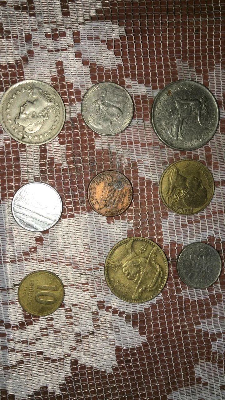 Cédulas e moedas - Foto 2