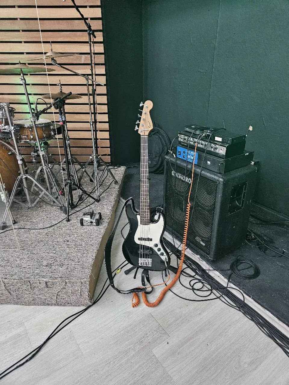 Baixo squier affinity by fender 5c - Foto 5
