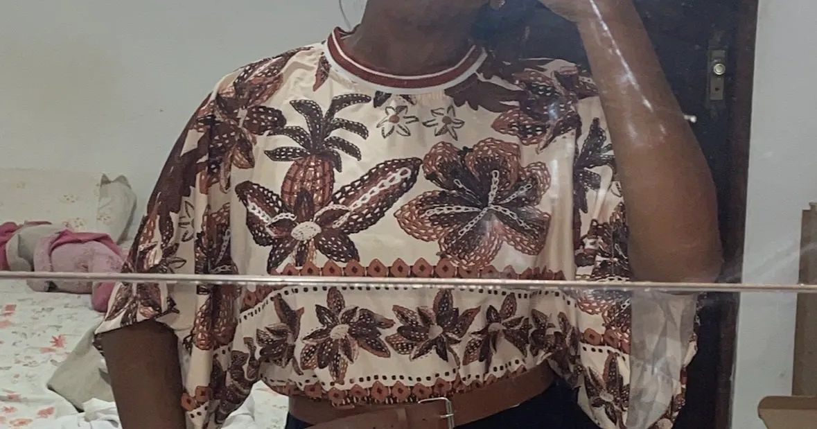 Roupas semi novas  - Foto 2