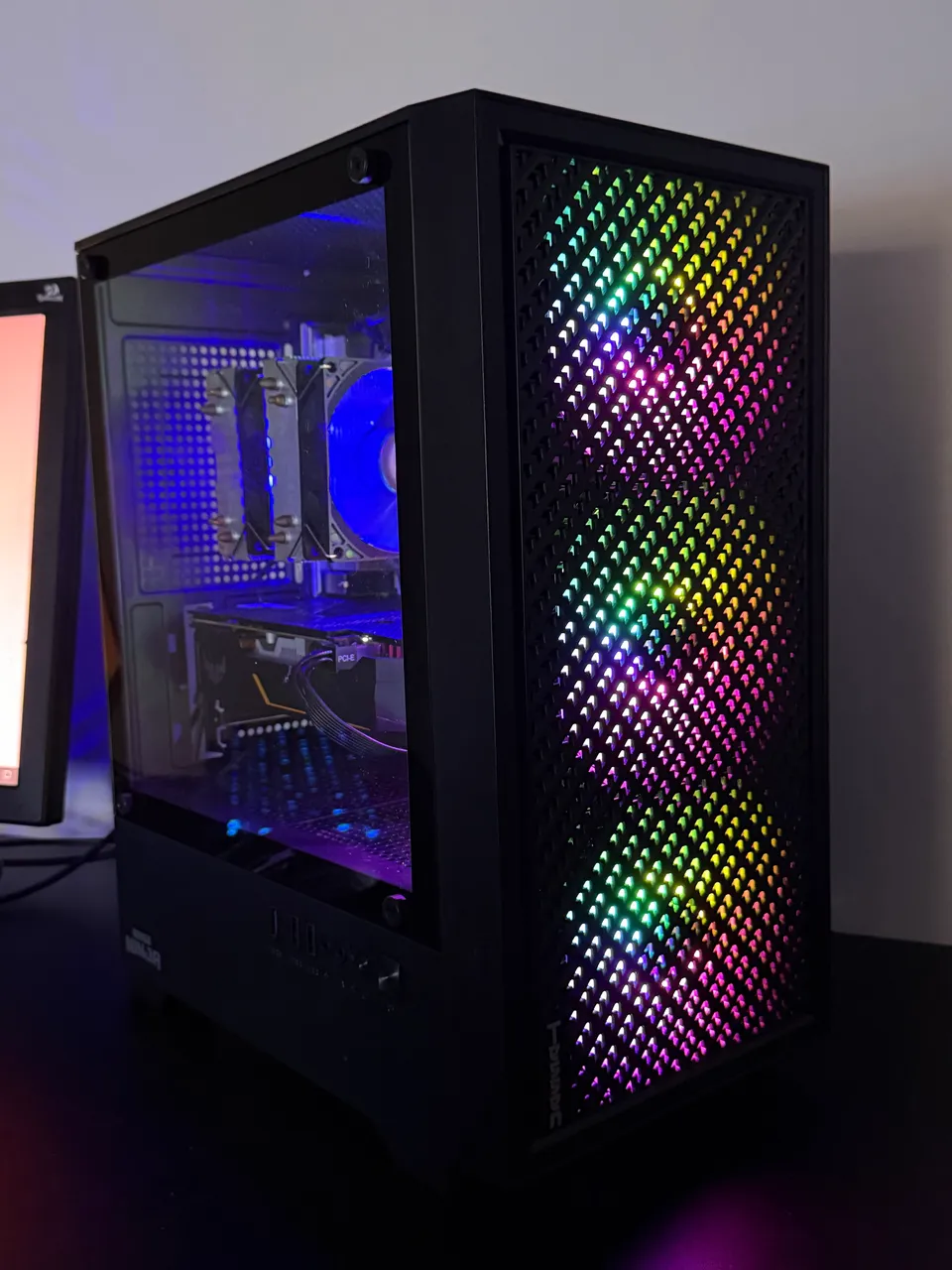 自作の9400f gtx1660デスクトップ i5 9400f gtx 1660