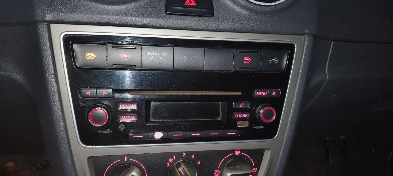Rádio original gol g6 (defeito)