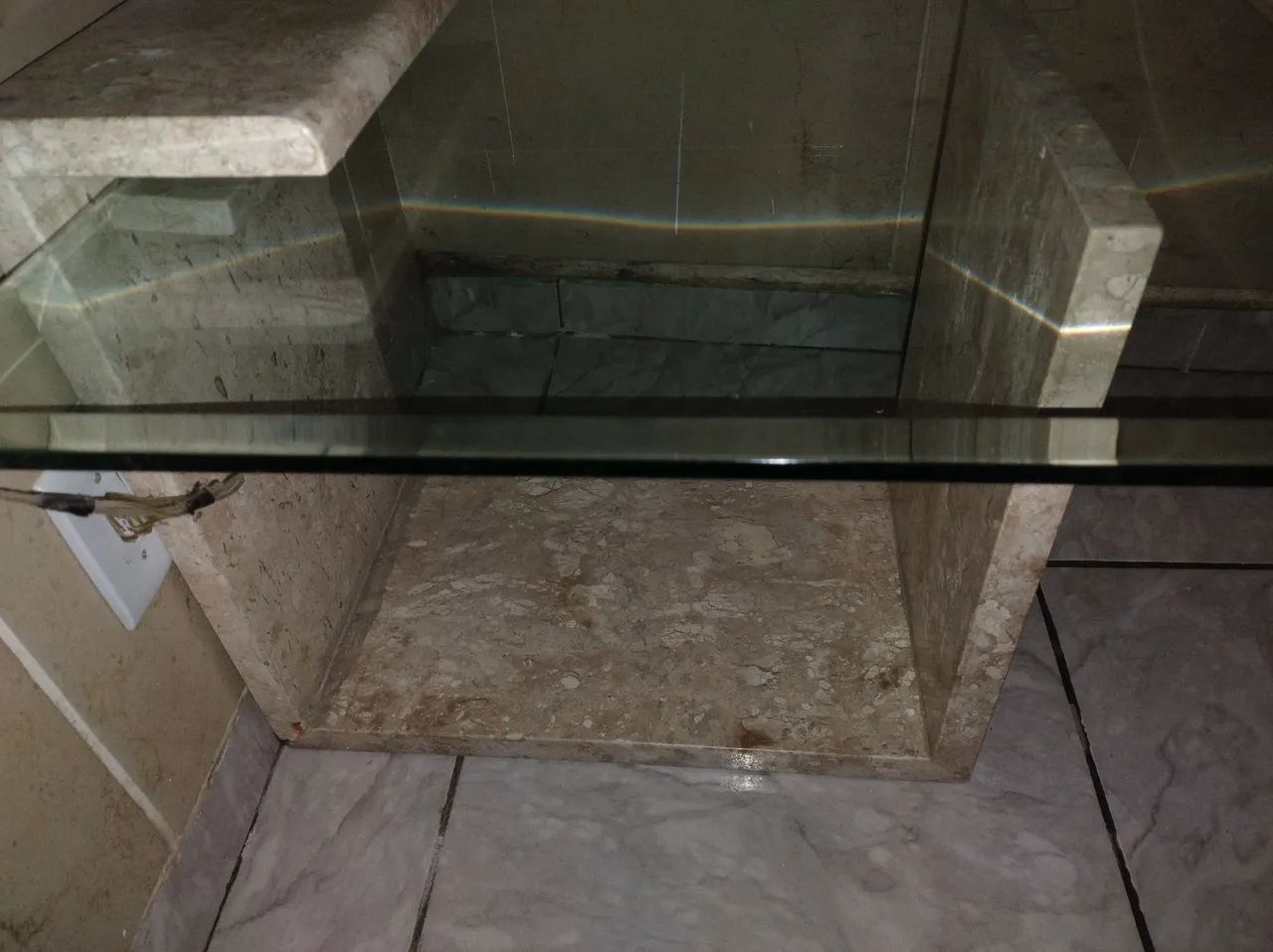 Mesa de. Canto vidro com mármore  - Foto 3