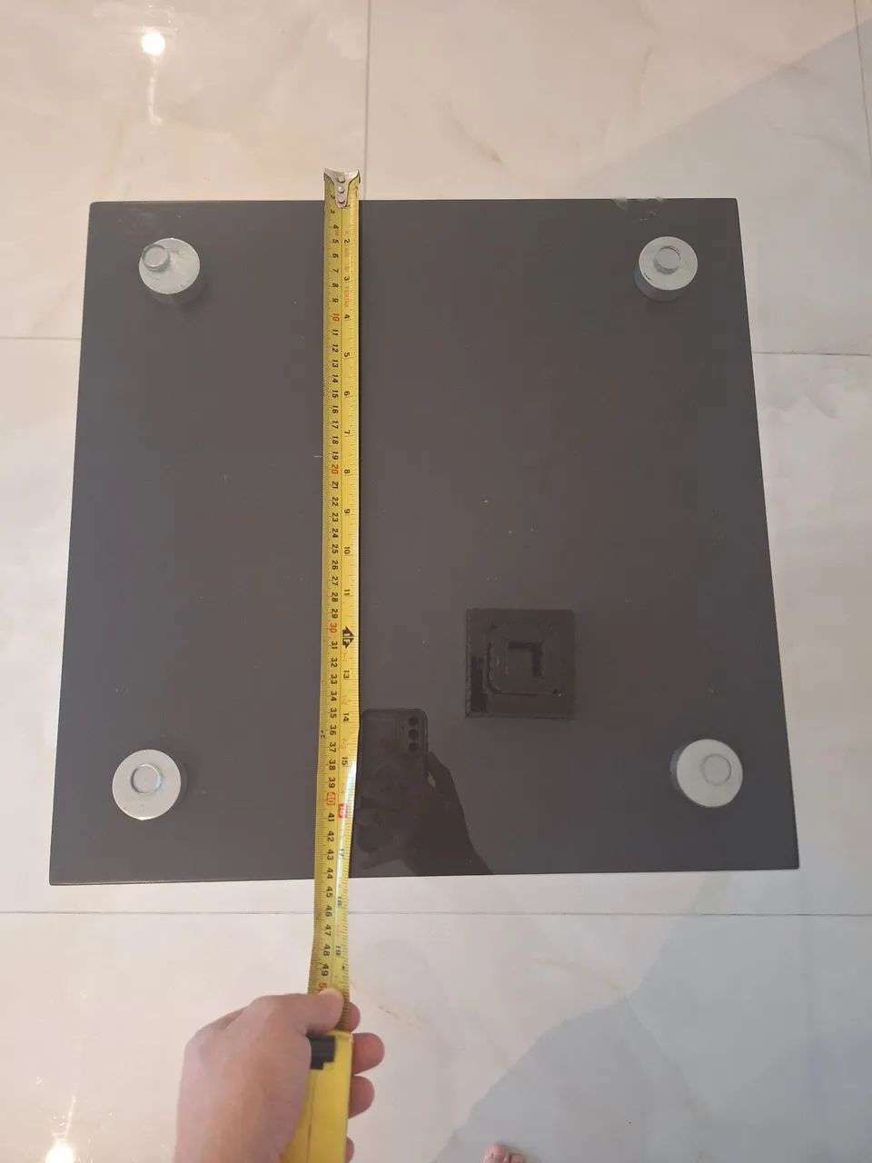 Mesa jantar quadrada 100x100cm Tampo vidro temperado e base MDF - Foto 5