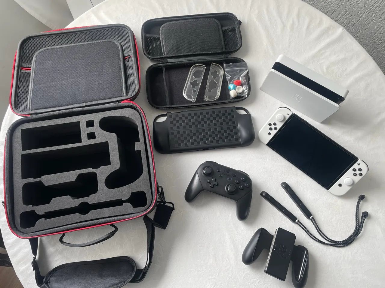 Nintendo Switch OLED 64gb + Acessórios