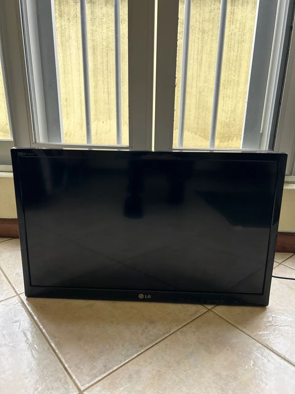 Vendo tv e monitor LG 20 polegadas