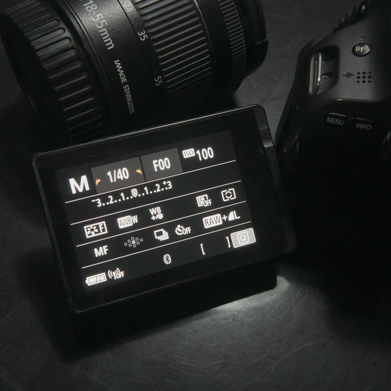 Canon SL2  - Foto 2