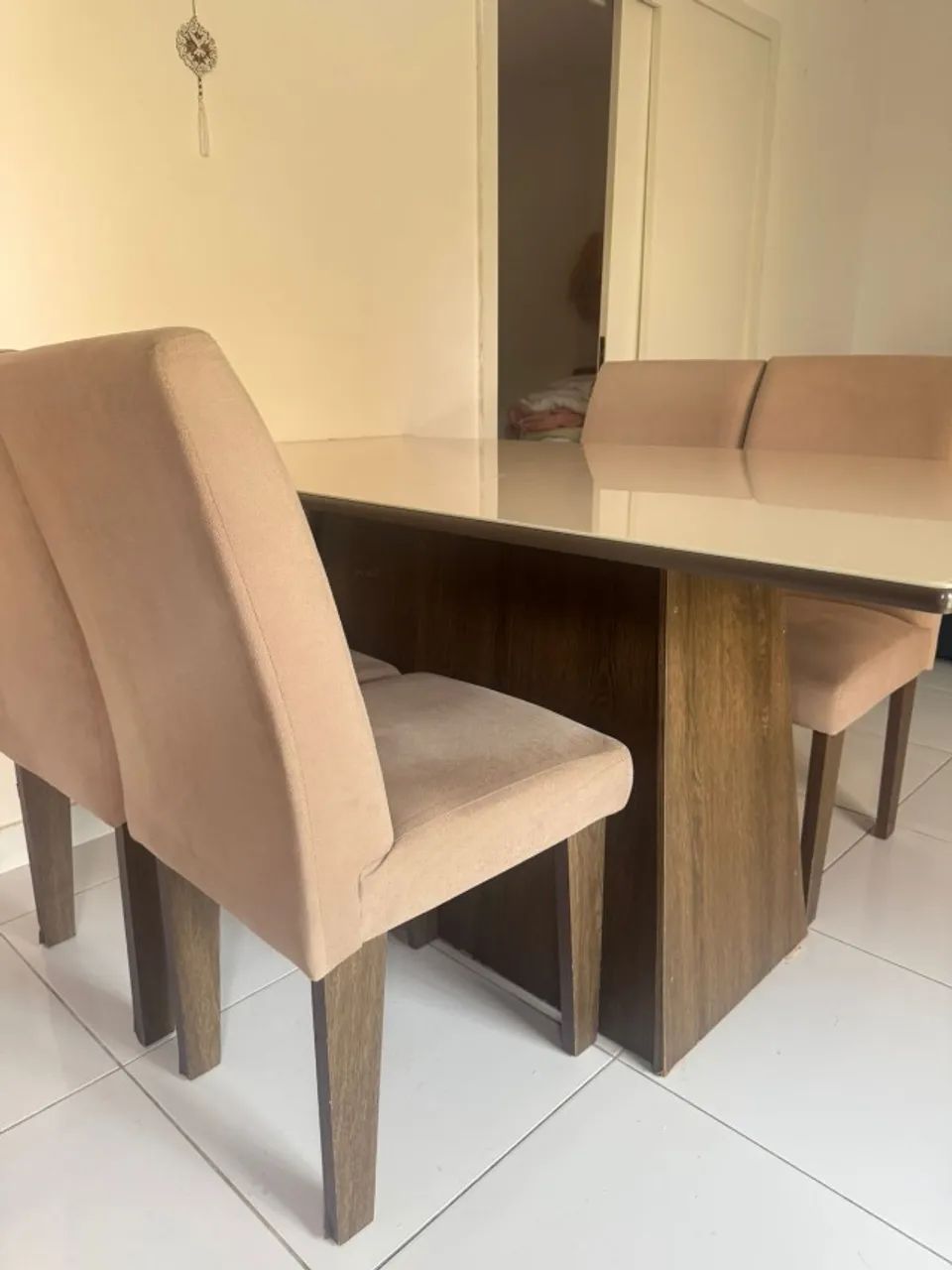 Mesa de jantar com 6 cadeiras - Foto 4