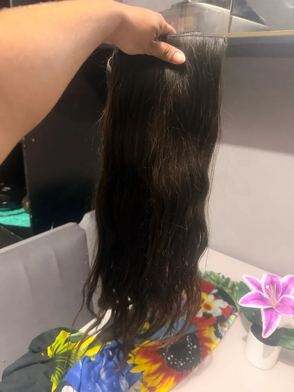 Vendo cabelo humano 55 cm usei 15 dia só  - Foto 2