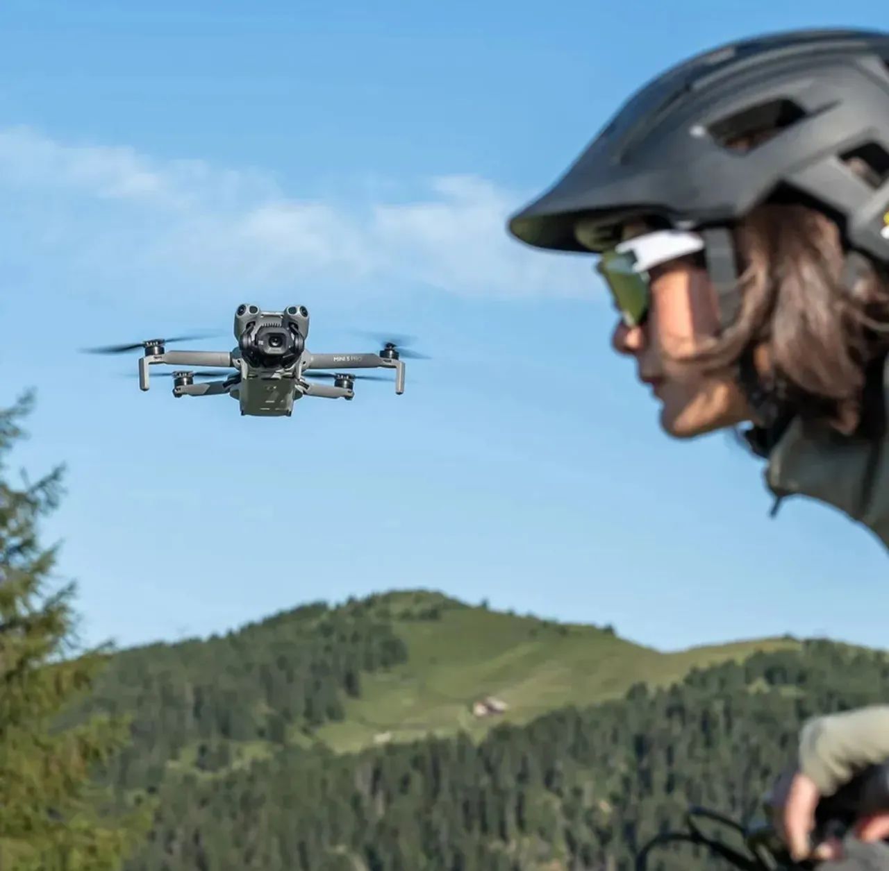 Drone Dji Mini Pro 5 Fly Moro Combo Plus - Foto 2