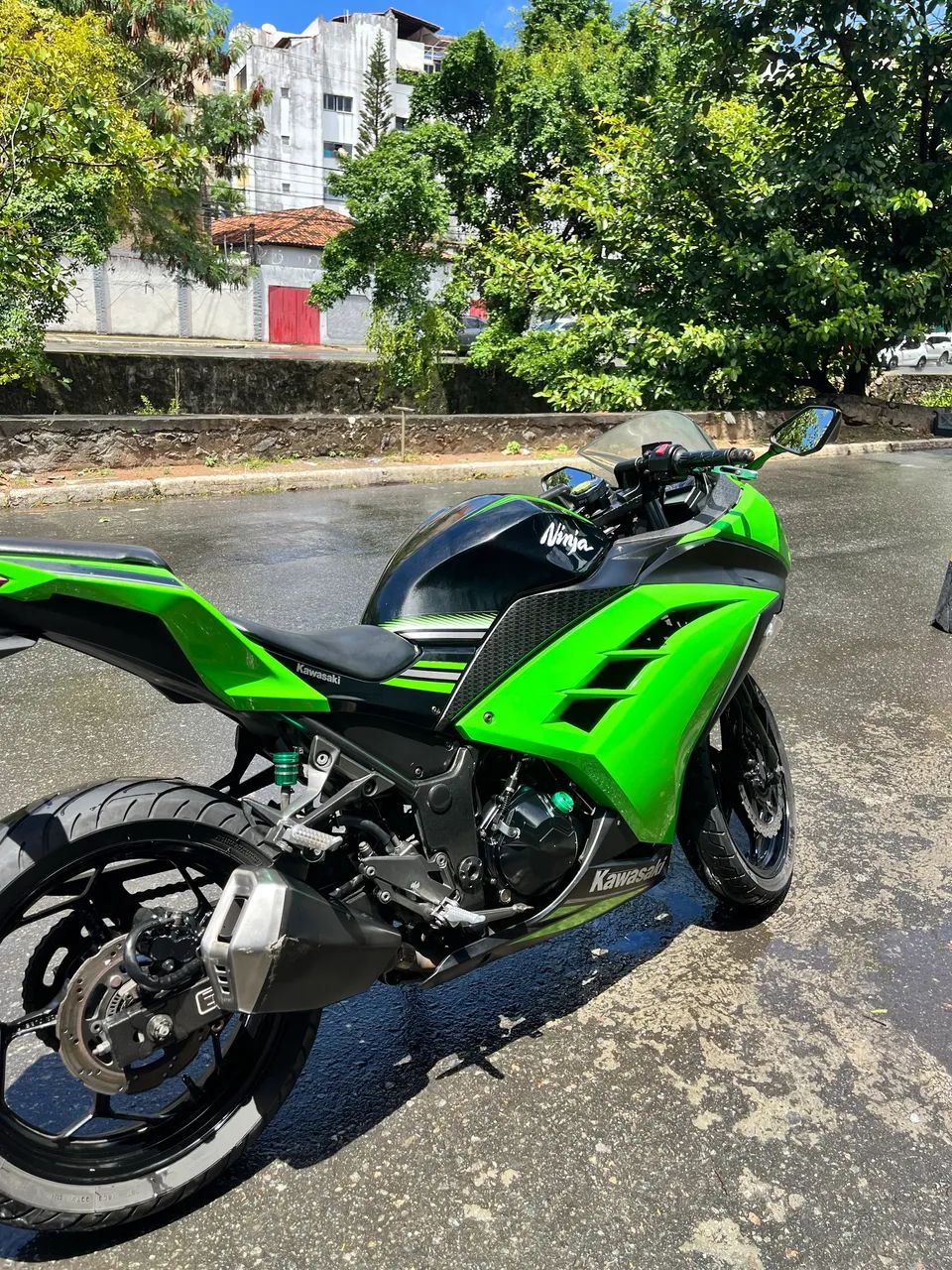 Ninja 300 - Foto 4
