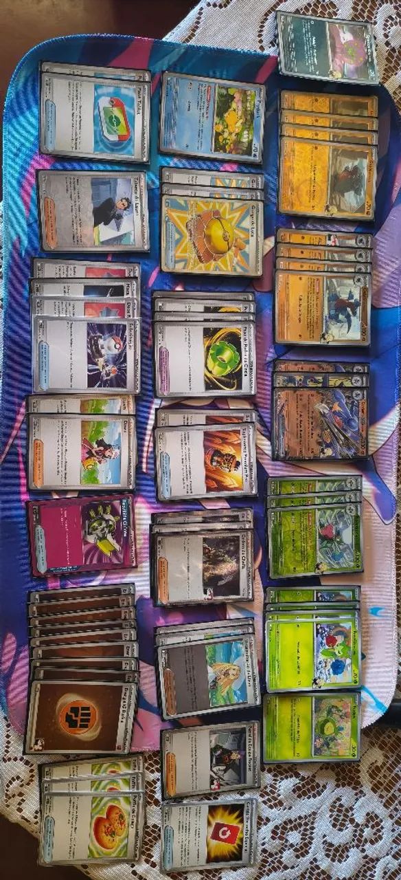 Deck Completo Garchomp ex da Cynthia 