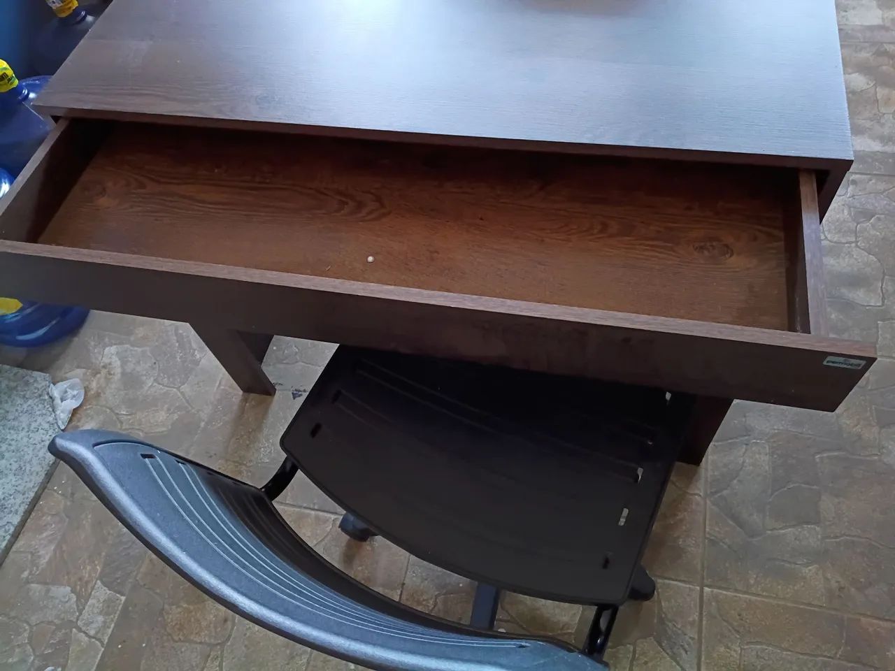 Mesa para Pc com cadeira 