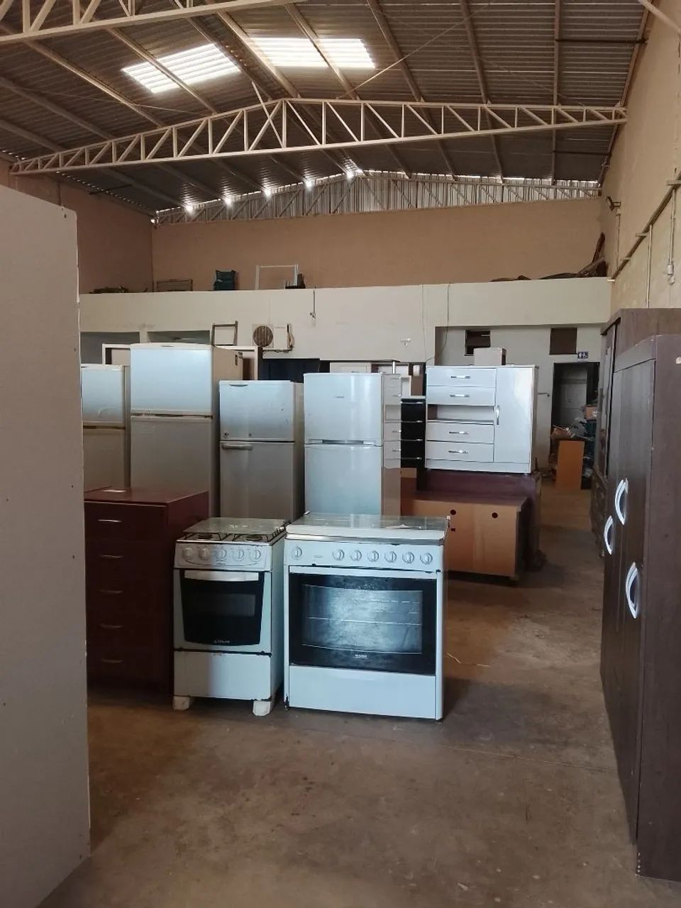 Precisa ajudante para entrega móveis  - Foto 2